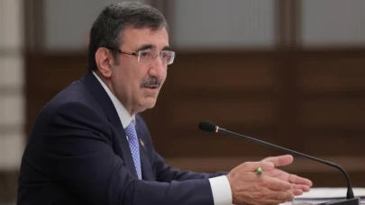 Cumhurbaşkanı Yardımcısı Cevdet Yılmaz'dan ekonomide yapısal reform mesajı