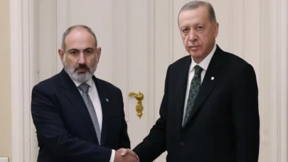 Erdoğan, Ermenistan Başbakanı Paşinyan ile telefonda görüştü