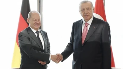 Erdoğan ve Scholz telefonda görüştü: İsveç’in NATO başvurusu gündeme geldi