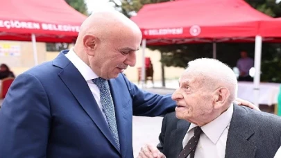 Gönüş Köşkü Huzurevi’nde Bayram Kutlaması