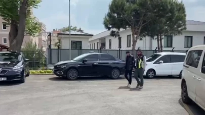 İstanbul'daki CHP mahalle bürosuna saldırıya 3 gözaltı