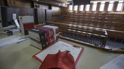 Kendilerini MİT görevlisi olarak tanıtarak dolandırıcılık yapan 6 sanığa milyonlarca lira para cezası verildi