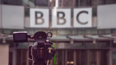 İddia: BBC sunucusu, genç kızdan para karşılığı müstehcen fotoğraflar aldı