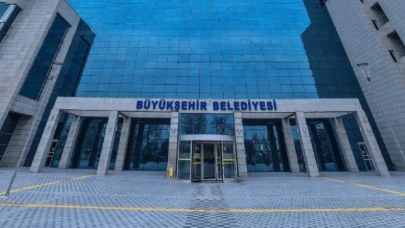 Ankara Büyükşehir Belediyesi çalışma saatlerini kısalttığını duyurdu