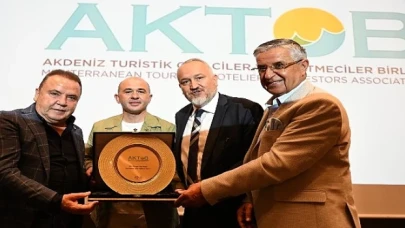 Başkan Böcek Kemer’de