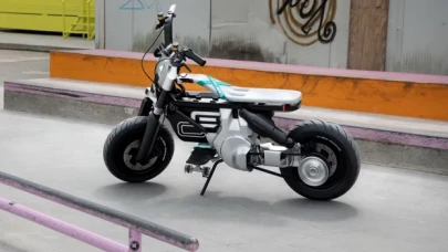 BMW yeni elektrikli scooter'ını tanıttı