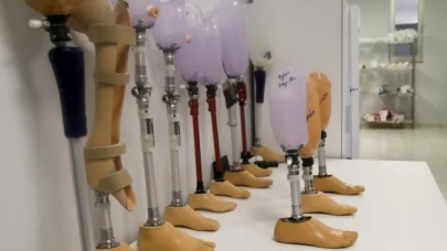 CHP'li Emir iktidarın protez sözünü hatırlattı: Depremin üzerinden 6 ay geçti, unutuldu mu?