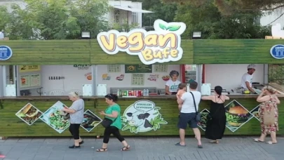 Didim’de Bir İlk, Vegan Büfe Hizmete Başladı