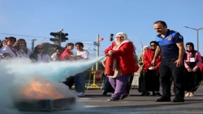 Isparta’dan gelen 40 gönüllüye Sakarya’da yangın eğitimi