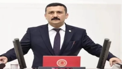 İYİ Partili Türkoğlu, SMA’lı hastaları Bakan Koca’ya sordu