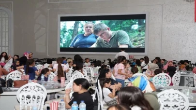 Kayseri Talas’ta Kadınlar Matinesi’nde Eren’e yoğun ilgi