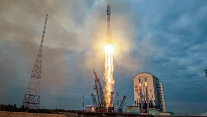 Rus uzay aracı Luna-25, Ay'ın yörüngesine girdi