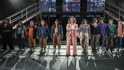 '1923’ Müzikali 25. Yapı Kredi Afife Tiyatro Ödülleri’nde Haldun Dormen Özel Ödülü’nü Kazandı!