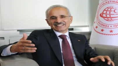 Bakan Uraloğlu Cezayir yolcusu