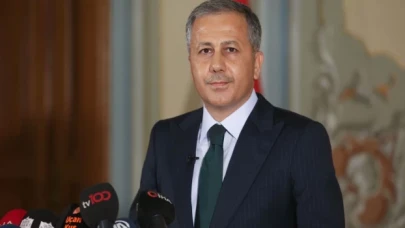 Bakan Yerlikaya: 42 bin 875 düzensiz göçmen sınır dışı edildi