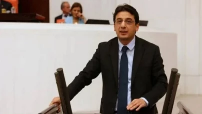 CHP’li Emre’den Türk vatandaşlığına kabul edilenler Resmi Gazete’de yayımlansın önerisi