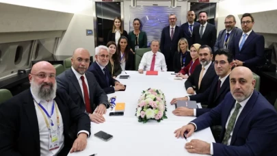 Erdoğan: Yeni anayasa için kapıları çalacağız, nazlanmaya gerek yok