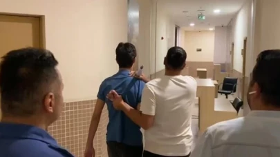 Gazi Mustafa Kemal Atatürk'e hakaret videosu çeken liseli tutuklandı!