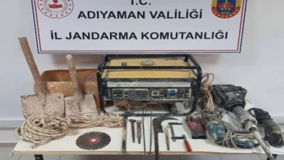 Adıyaman’da kaçak kazıya suçüstü