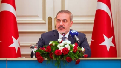 Bakan Fidan, Kahire’de: Türk iş insanlarıyla bir araya geldi