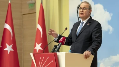 CHP Sözcüsü Öztrak'tan Özgür Özel'e: En iyi kendisinin bilmesi gerekir