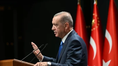 Erdoğan: 2024 yılı kredi ve burs rakamları lisans öğrencileri için 2 bin  liraya çıkacak