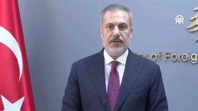 Hakan Fidan: Bu savaştan daha büyük savaşlar çıkabileceği gibi tarihi bir barış da çıkabilir