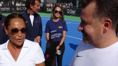 Hülya Avşar'dan belediye başkanlığı açıklaması