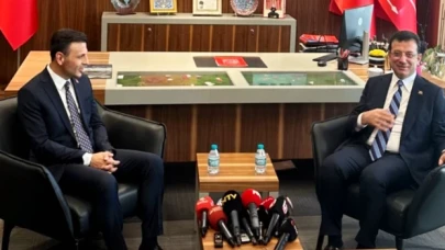 İBB Başkanı Ekrem İmamoğlu ile CHP İstanbul İl Başkanı Özgür Çelik görüştü