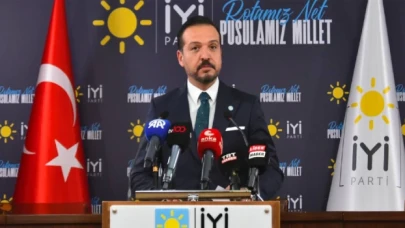 İYİ Parti Sözcüsü Kürşad Zorlu: Siyasi iktidar ekonomiyi çıkmaza soktu