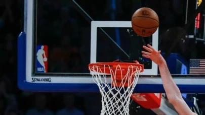 NBA'de son şampiyon Nuggets, sezona Lakers galibiyetiyle başladı