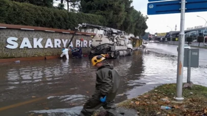 Sakarya’da yağış mesaisi aralıksız sürüyor