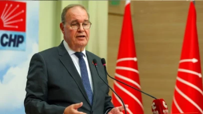 Selvi: Kılıçdaroğlu'na takdir, Faik Öztrak'a eleştiri