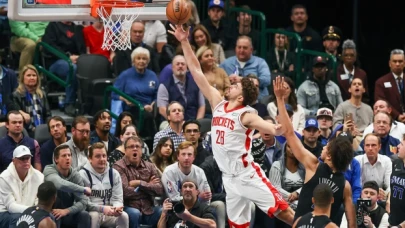 Alperen Şengün'ün yıldızlaştığı gecede Houston Rockets, Dallas Mavericks’e 121-115’lik skorla yenildi