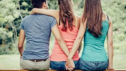 AYM'den kritik karar: Aldatılan eş, gizli sevgiliden tazminat alamayacak