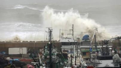 Bakan Yerlikaya: Sel ve olumsuz hava şartları nedeniyle 9 vatandaşımız hayatını kaybetti