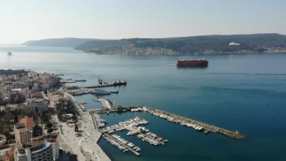 Çanakkale Boğazı gemi trafiğine kapatıldı