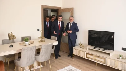 Cumhurbaşkanı Yardımcısı Yılmaz: Malatya'da yıl sonuna kadar yaklaşık 4 bin kalıcı konutu teslim etmeyi öngörüyoruz