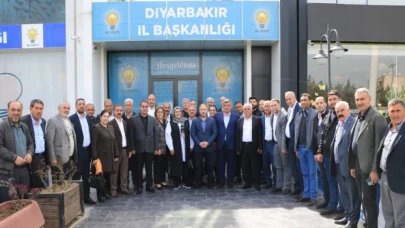 Diyarbakır AK Parti'de örgüt yönetiminin tamamı istifa etti