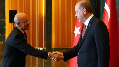 Erdoğan: Mehmet Şimşek'e karışmıyorum; o kendi karar veriyor