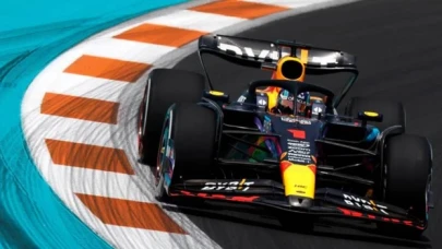 F1 Brezilya Grand Prix'sinde zafer Verstappen'in