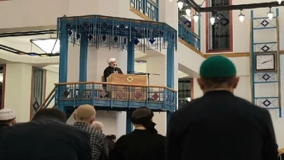 İnegöl; Müslüman Kardeşlerine Dua Gecesinde Buluştu