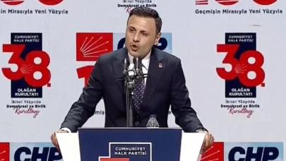 İstanbul İl Başkanı Özgür Çelik'ten Kurultay'da değişim vurgusu: Önümüzde iki yol var