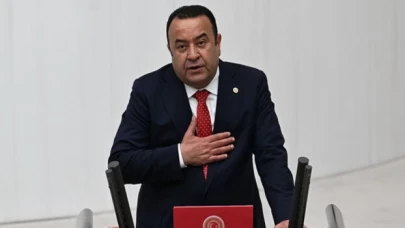 İYİ Parti Ankara Milletvekili Adnan Beker partisinden istifa etti