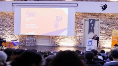 İzmir’i beton yığını olarak görmek istemiyormuş!