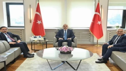 Kayseri protokolünden Bakan Uraloğlu’na ziyaret