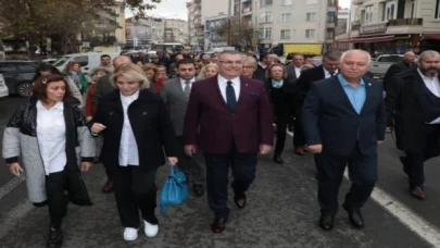 Kesimoğlu: “Yine sizinle yürümek istiyorum, benimle bu yolculuğa var mısınız?”