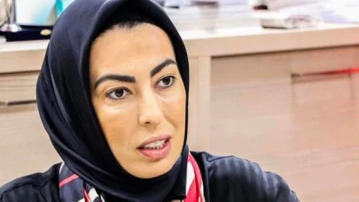 Nihal Olçok, kurucusu olduğu Gelecek Partisi'nden istifa etti
