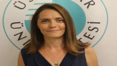 Alzheimer hastasına bakım veren de depresyona giriyor!