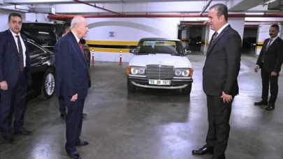 Bahçeli, milletvekiline 1982 model Mercedes hediye etti